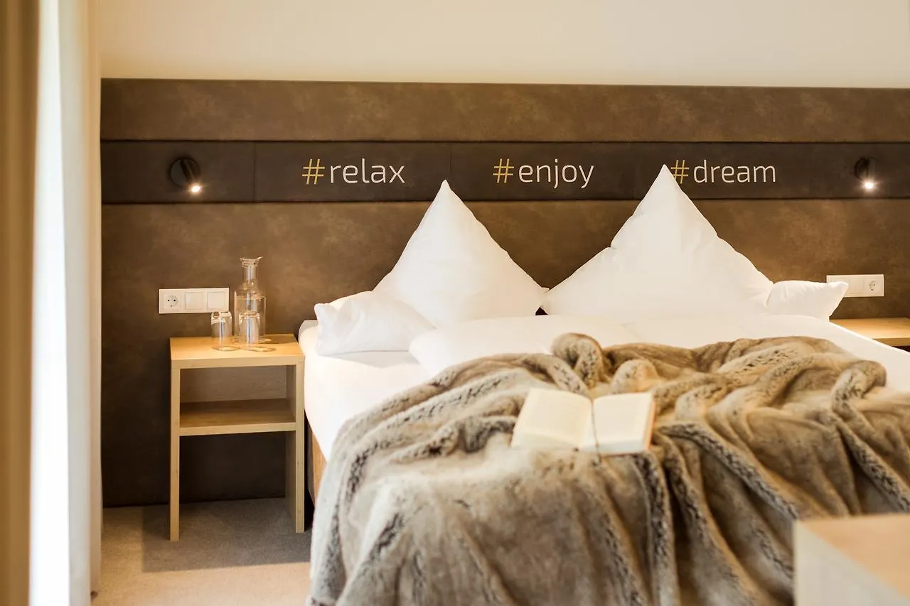 Aparthotel Enjoy Ischgl 4*,